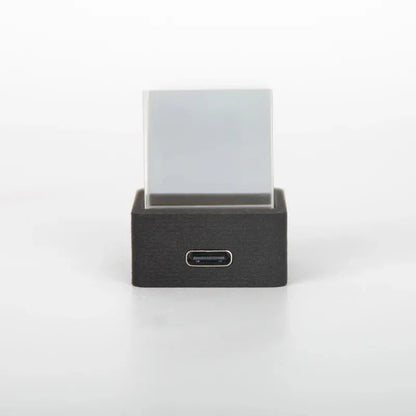 Cubo Holográfico GeekMagic – Reloj, Álbum GIF y Estación Meteorológica Inteligente de Escritorio ¡Todo Chido!