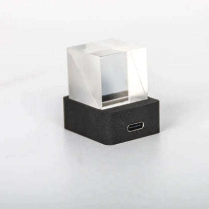 Cubo Holográfico GeekMagic – Reloj, Álbum GIF y Estación Meteorológica Inteligente de Escritorio ¡Todo Chido!