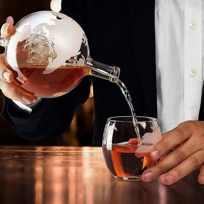 Botella de Cristal para Licor en forma de Mundo